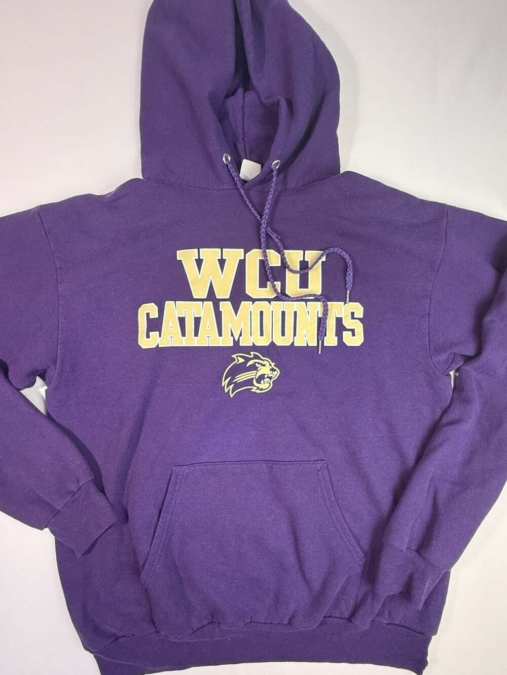 Hanes Western Carolina University WCU Catamounts Purple Hoodie Sweatshirt Medium